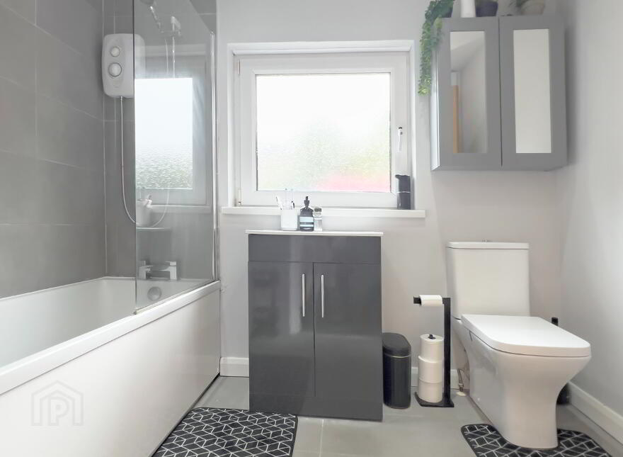 61 Ballygowan Road, Belfast, BT5 7JL