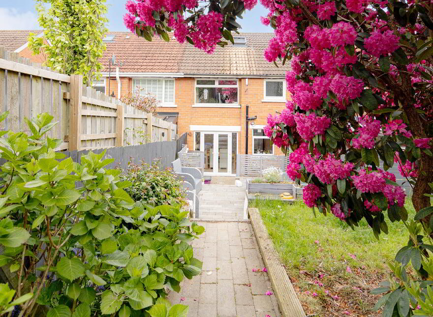 61 Ballygowan Road, Belfast, BT5 7JL