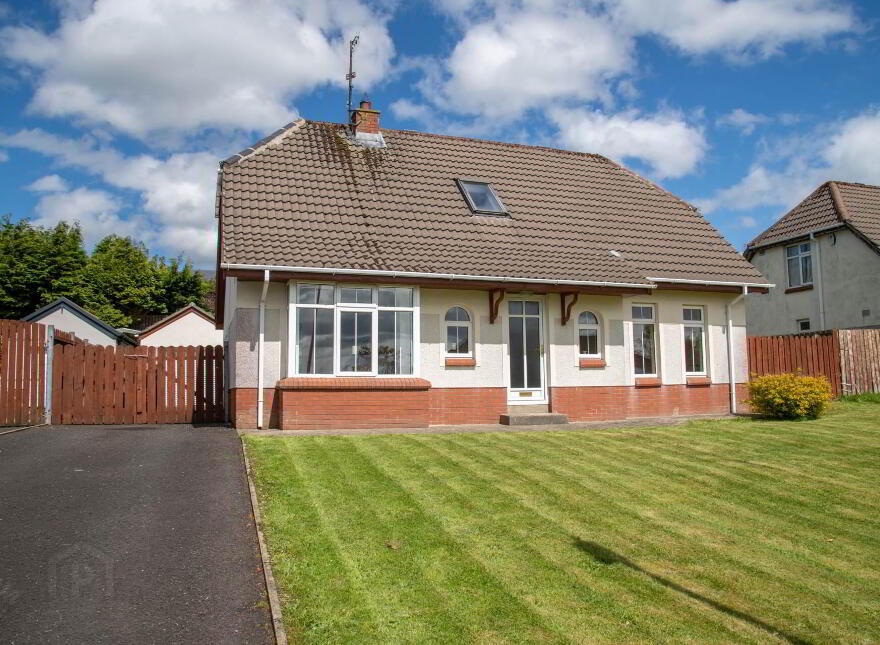 5 College Park, Letterkenny, F92E4E7