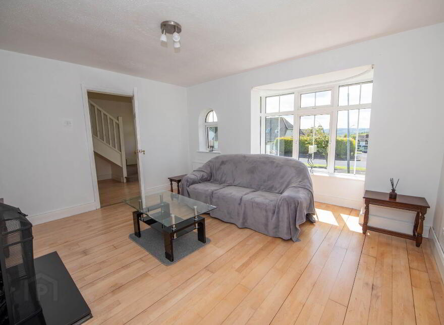 5 College Park, Letterkenny, F92E4E7