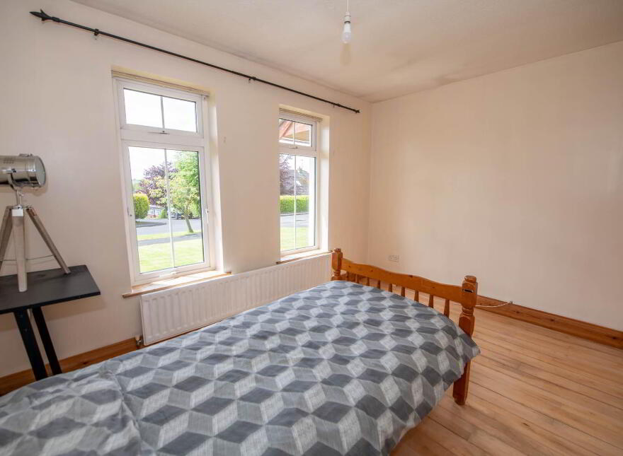 5 College Park, Letterkenny, F92E4E7