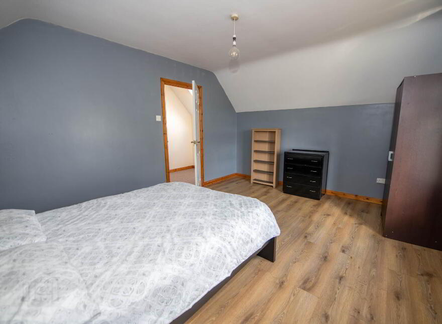 5 College Park, Letterkenny, F92E4E7