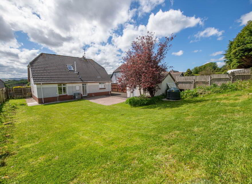 5 College Park, Letterkenny, F92E4E7