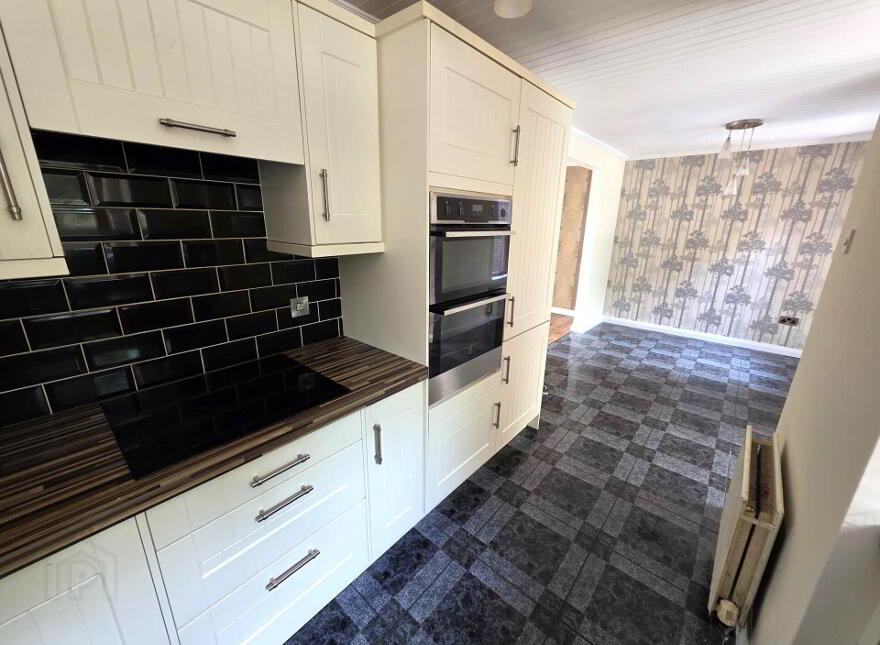 9 Drumbawn Close, Enniskillen, BT74 6NU