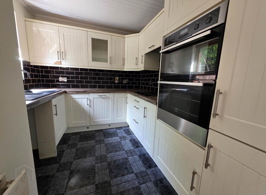 9 Drumbawn Close, Enniskillen, BT74 6NU