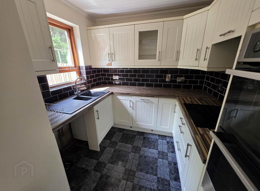 9 Drumbawn Close, Enniskillen, BT74 6NU