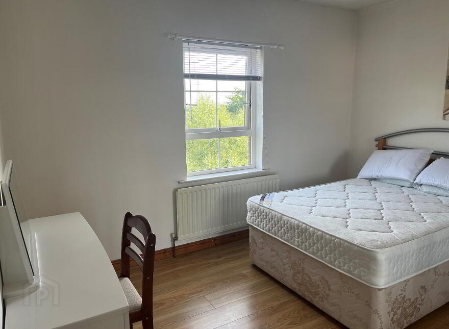 64 Mount Eagles Square, Dunmurry, Belfast, BT17 0GZ