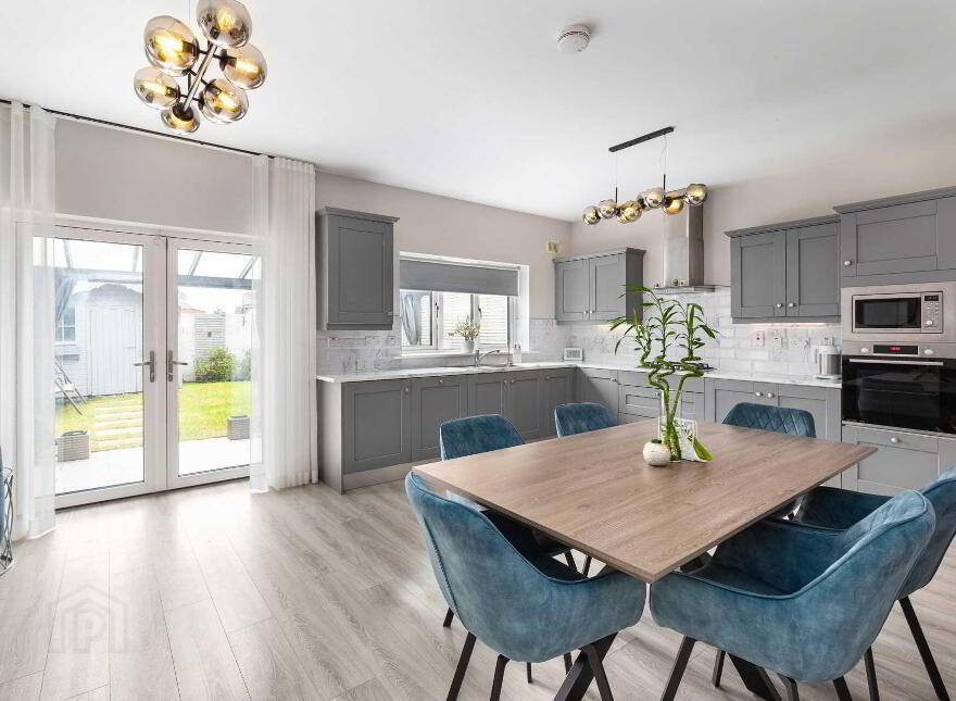14 Dunville Grove, Navan, C15KW9W