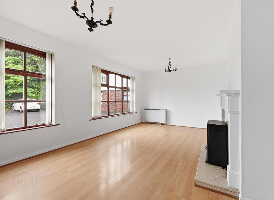 4 The Hamlets, Hawthornden Road, Belfast, BT4 3JW