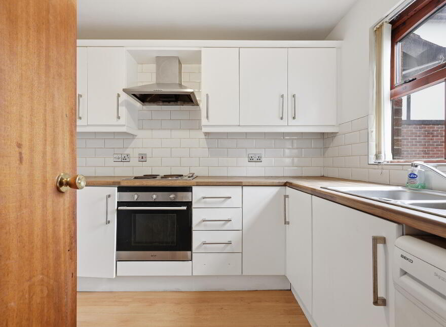 4 The Hamlets, Hawthornden Road, Belfast, BT4 3JW