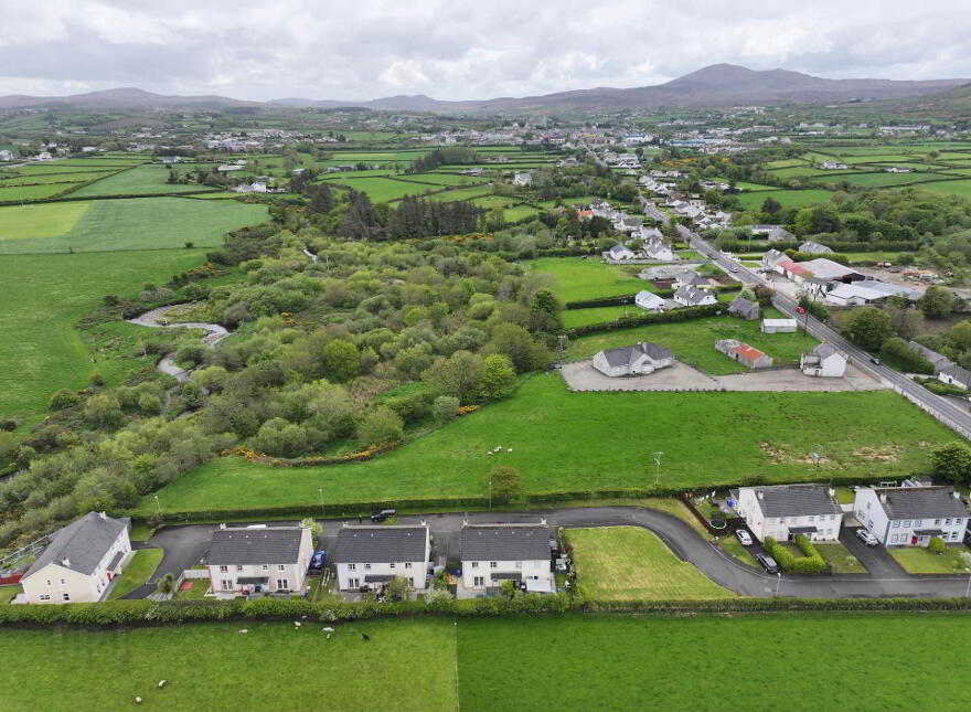 8 Hawthorn Meadows, Carndonagh, F93R524
