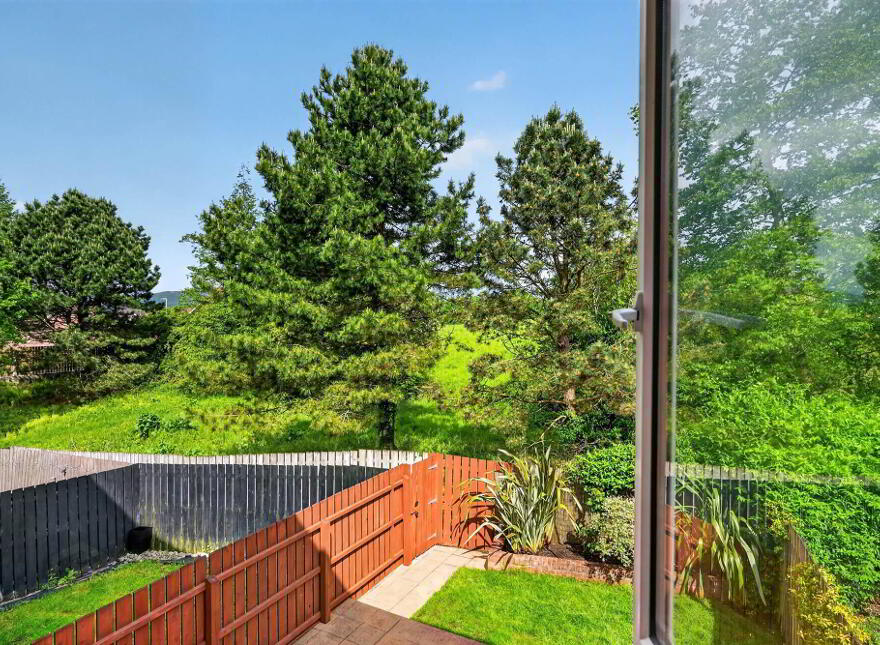 15 Richmond Court, Holywood, BT18 9TD