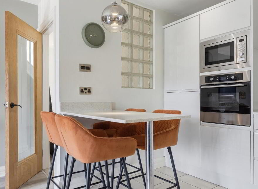 Apartment 10 Delamount 5 Dundela Park, Belfast, BT4 1PH