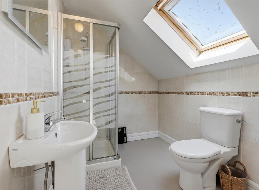 Apartment 10 Delamount 5 Dundela Park, Belfast, BT4 1PH
