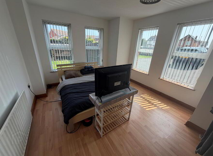 47 Balmoral Square, Bangor, BT19 7XL