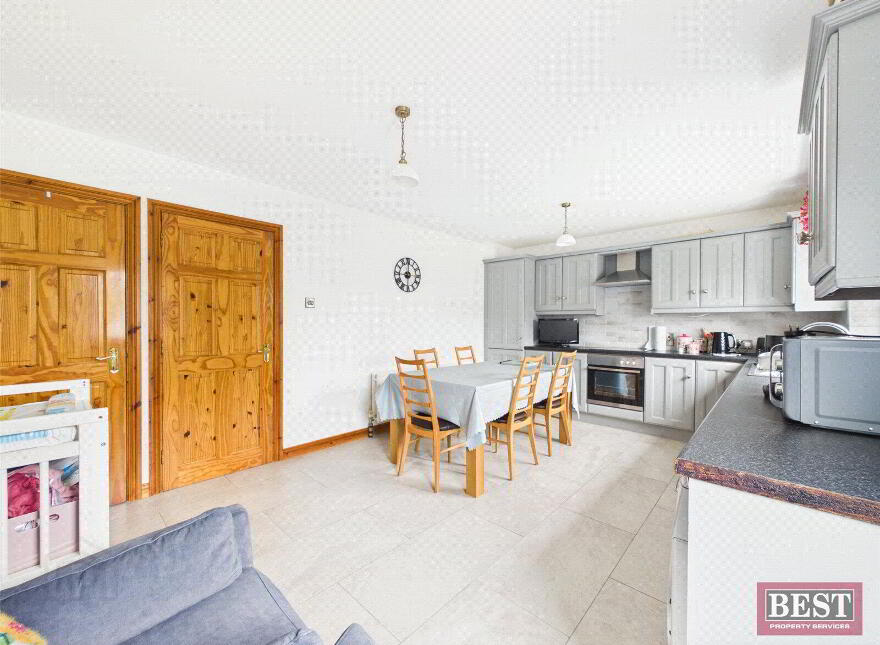 33 Rockfield Heights, Newry, BT34 2DD