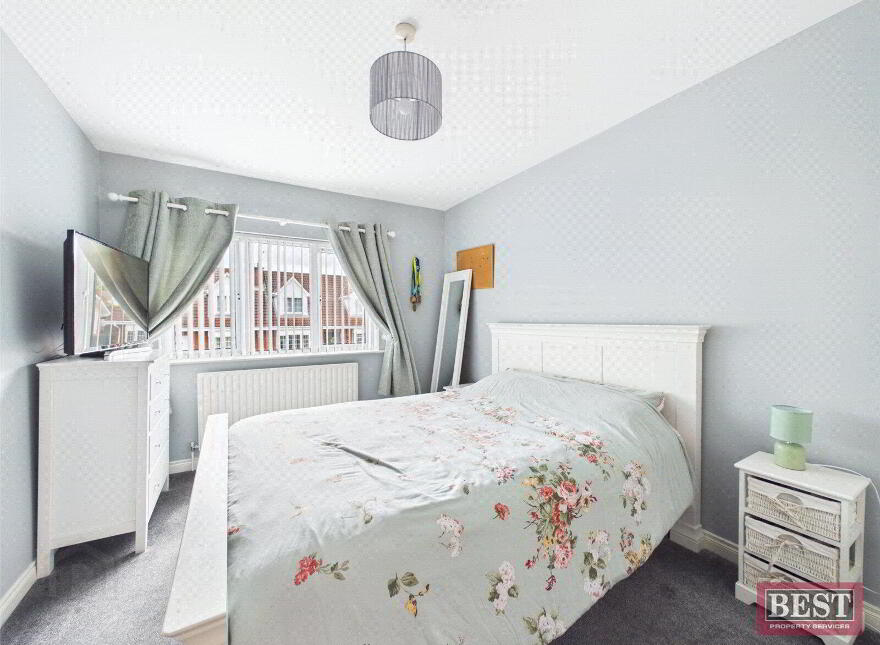 33 Rockfield Heights, Newry, BT34 2DD