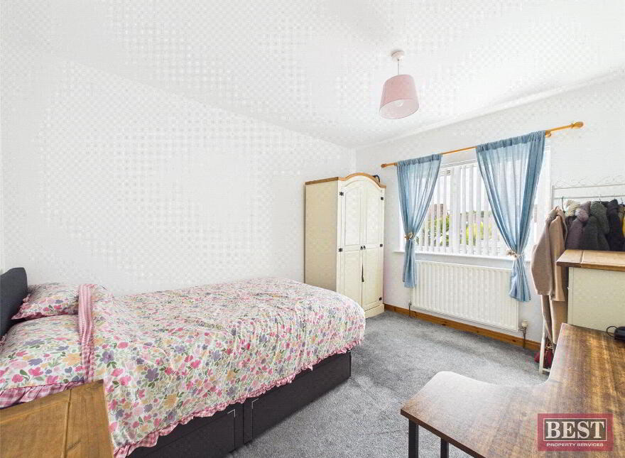 33 Rockfield Heights, Newry, BT34 2DD