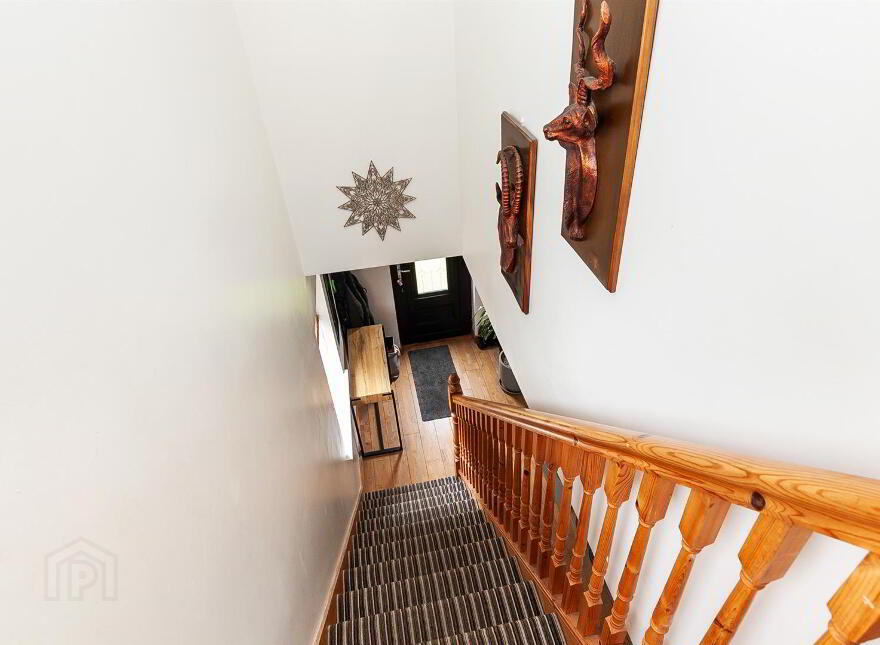 25 Lindara Drive, Larne, BT40 2FB