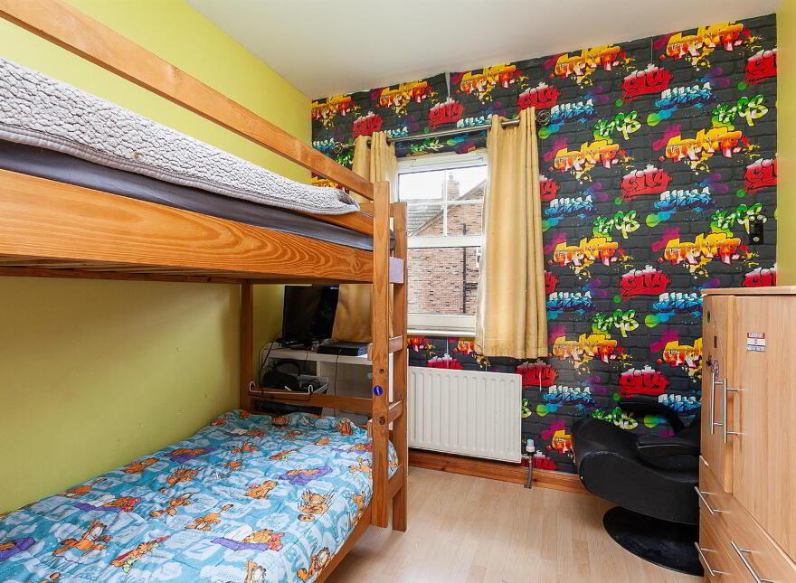 25 Lindara Drive, Larne, BT40 2FB