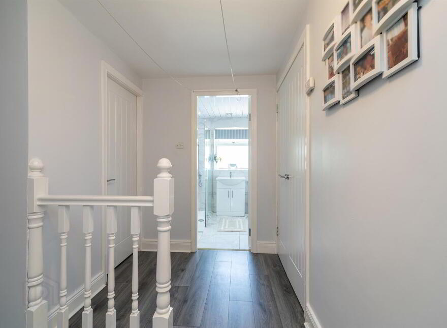 4 Valleyside Close, Belfast, BT12 7LH