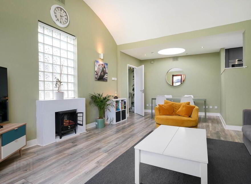 1 Woodview Mews, Glenalbyn Road, Stillorgan, A94CX58