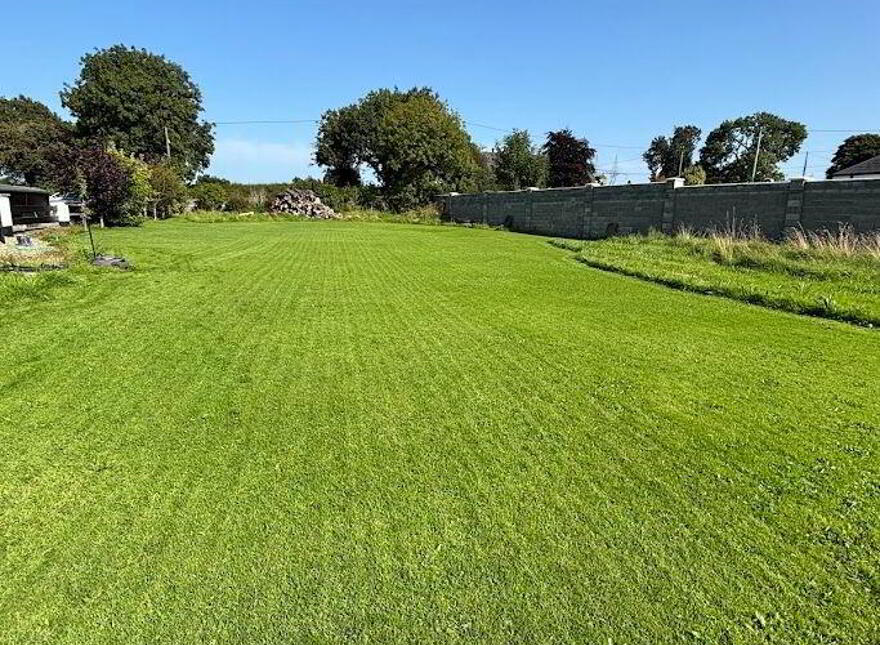 Teermaclane, Teermaclane, V95HFX9