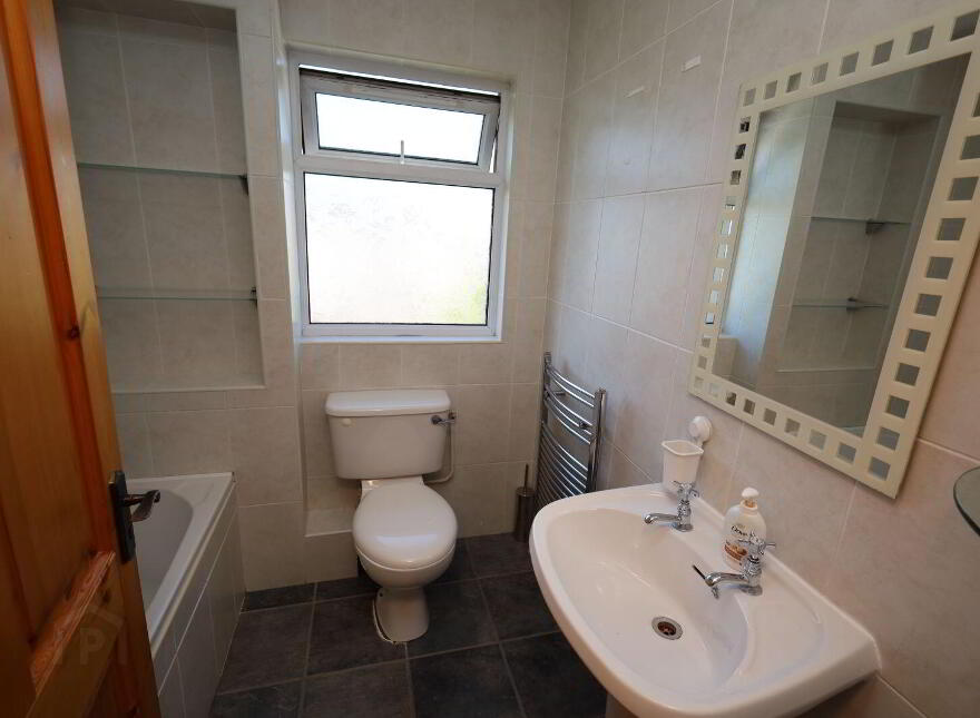 15 Ashmore, Pembroke Wood, Passage West, T12XN6E