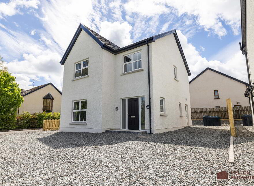 2 Creaghmore Glen, Drumquin, Omagh, BT78 4UH