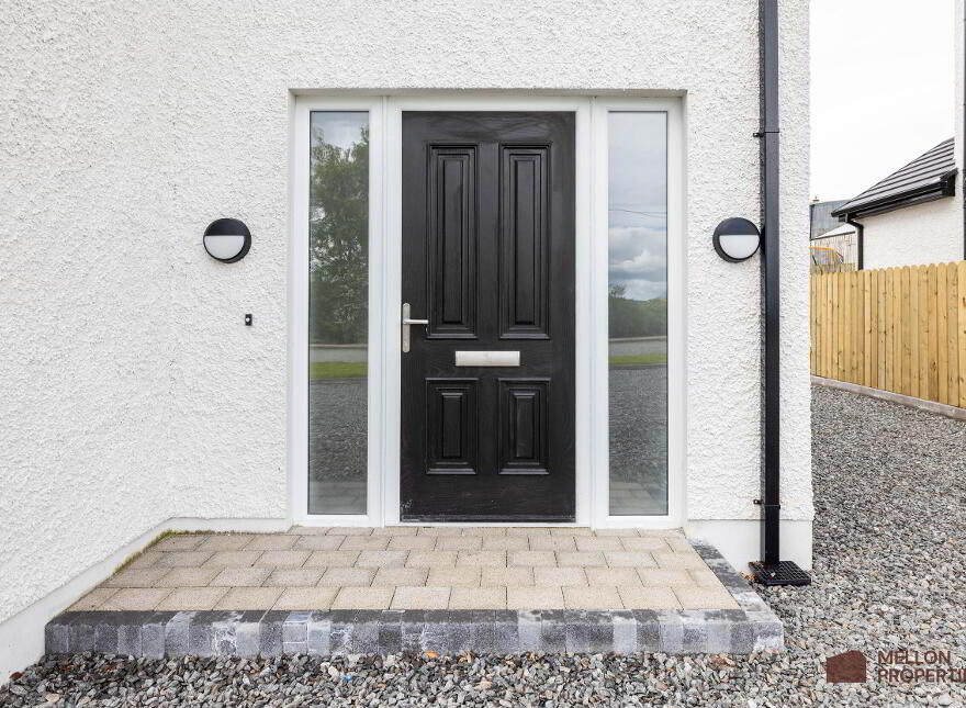 2 Creaghmore Glen, Drumquin, Omagh, BT78 4UH