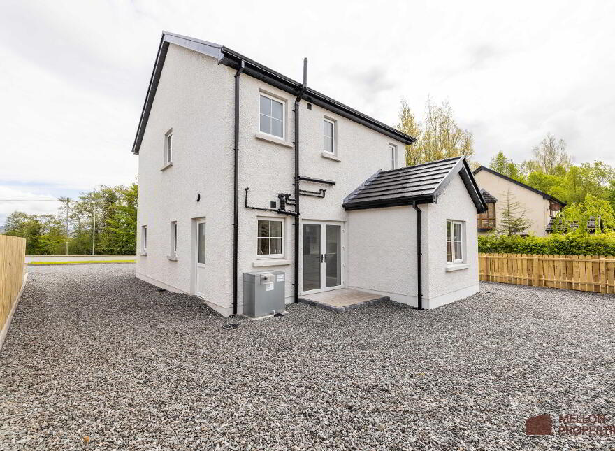 2 Creaghmore Glen, Drumquin, Omagh, BT78 4UH