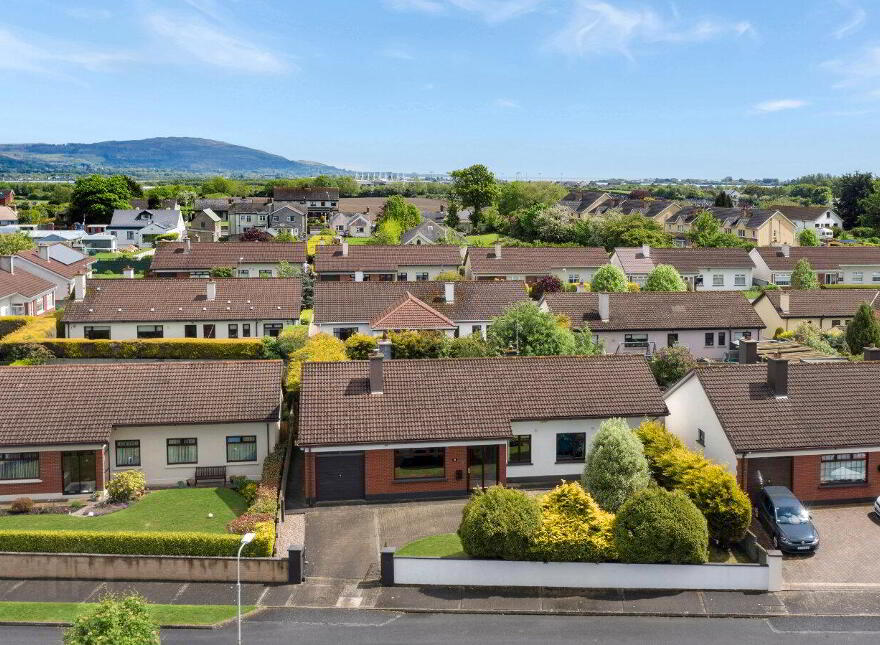 10 Doylesfort Grove, Dundalk, A91P7W3