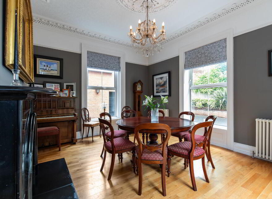 'Rudesheim', 98 Kings Road, Belfast, BT5 7BW