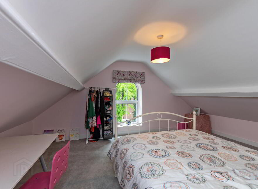 'Rudesheim', 98 Kings Road, Belfast, BT5 7BW