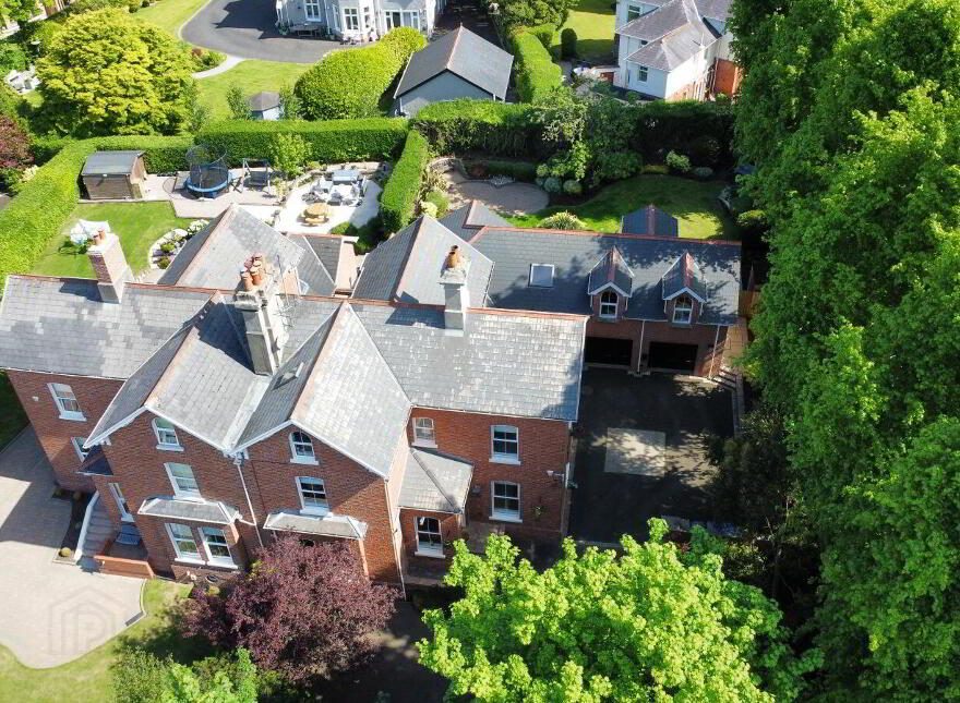 'Rudesheim', 98 Kings Road, Belfast, BT5 7BW