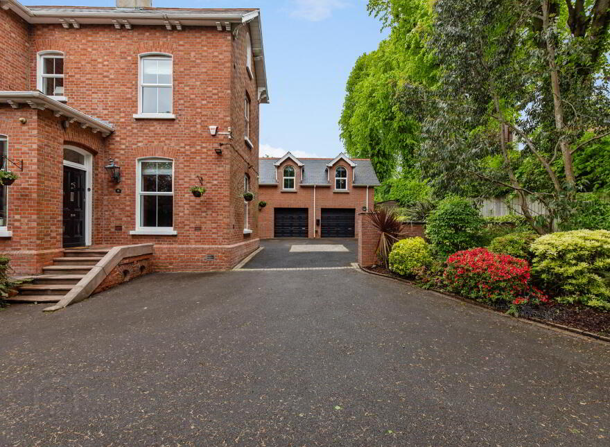 'Rudesheim', 98 Kings Road, Belfast, BT5 7BW