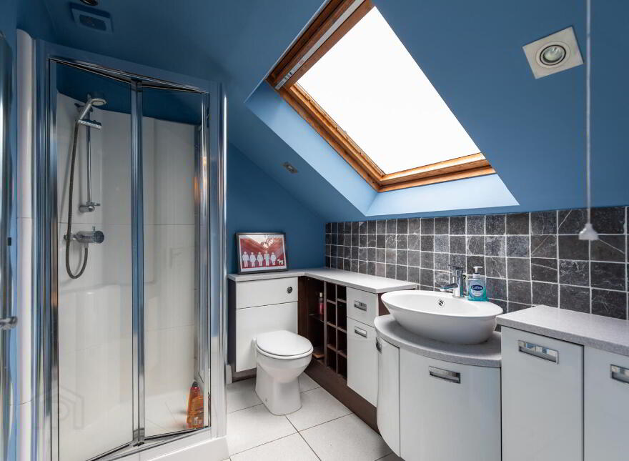 'Rudesheim', 98 Kings Road, Belfast, BT5 7BW