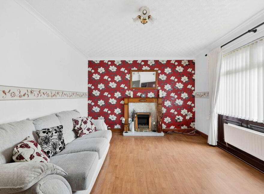 22 Edenvale Gardens, Lisburn, BT28 2UT