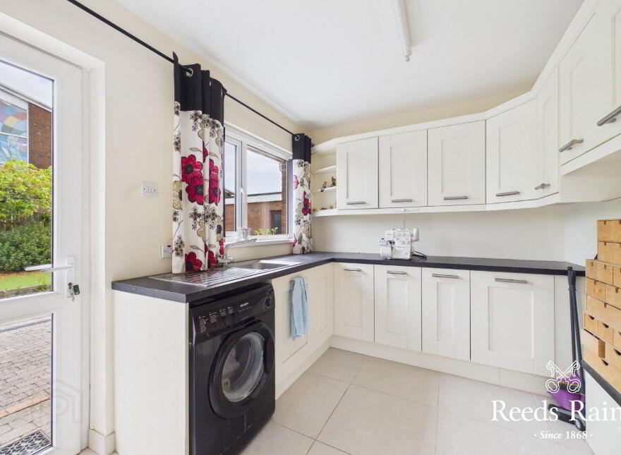 5 Ballyvesey Road, Newtownabbey, BT36 4SY