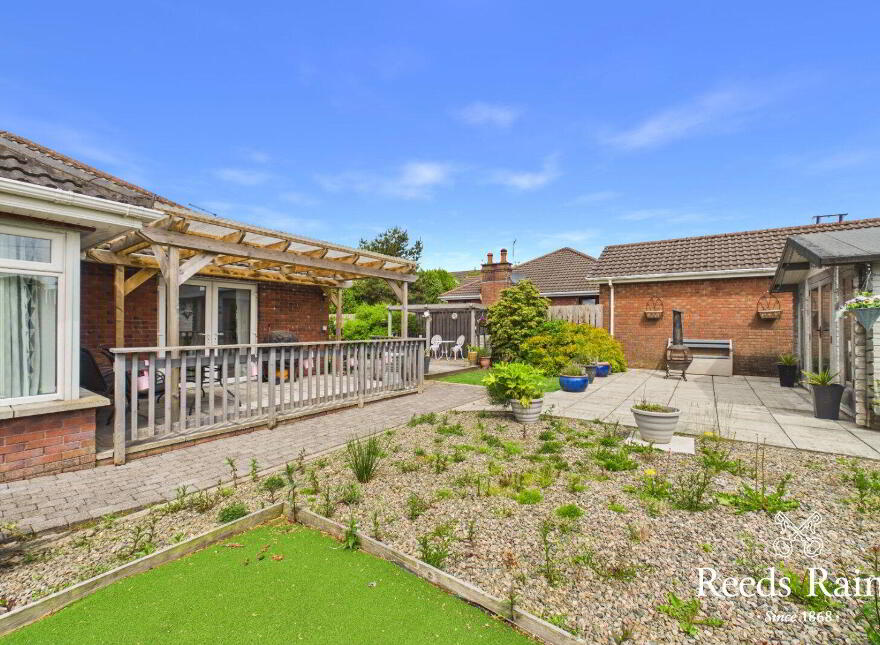 5 Ballyvesey Road, Newtownabbey, BT36 4SY