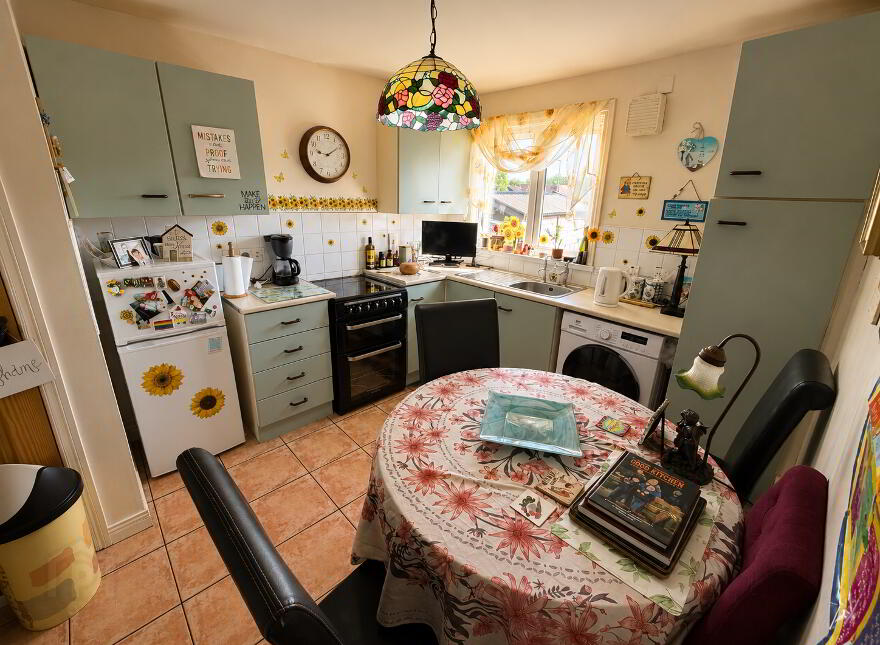 19 Cashel Hill Park, Cityside, L'Derry, BT48 8LS