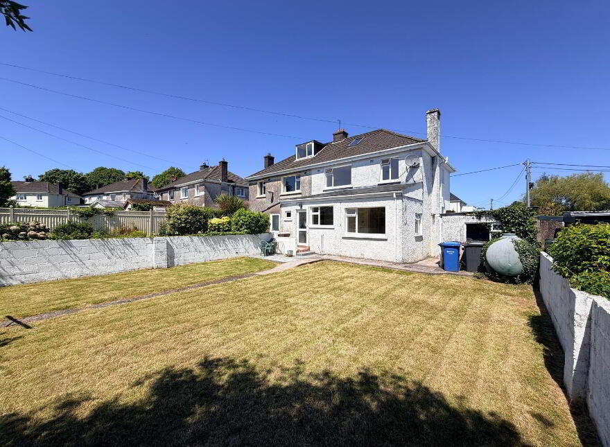 Massabielle, 6 Woodvale Road, Ballintemple, T12PHW9