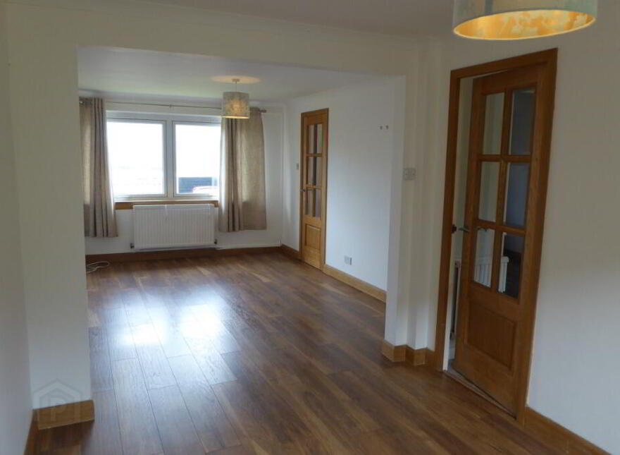 85 Curriehill Castle Drive, Balerno, EH14 5TB
