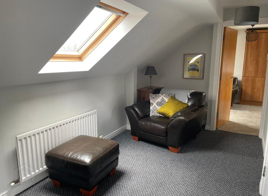 294A Saintfield Road, Wifi Included, Belfast, BT8 6PE