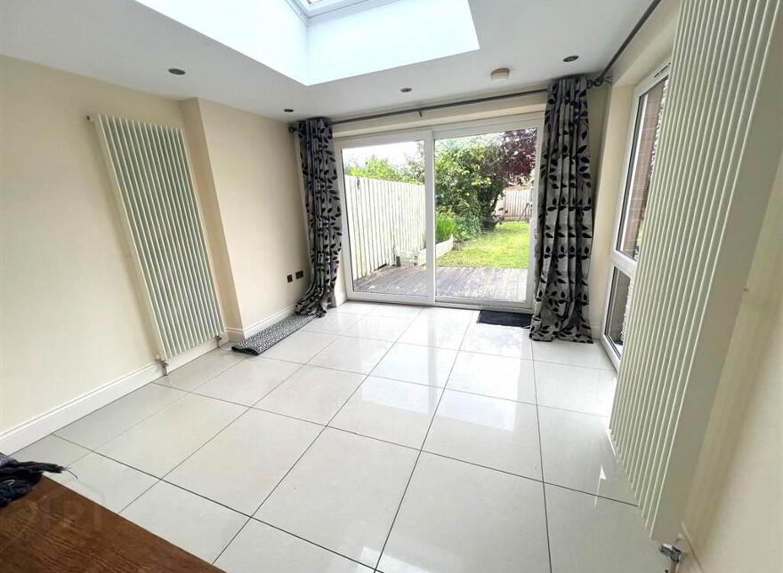 12 Cricklewood Park, Stranmillis, Belfast, BT9 5GU