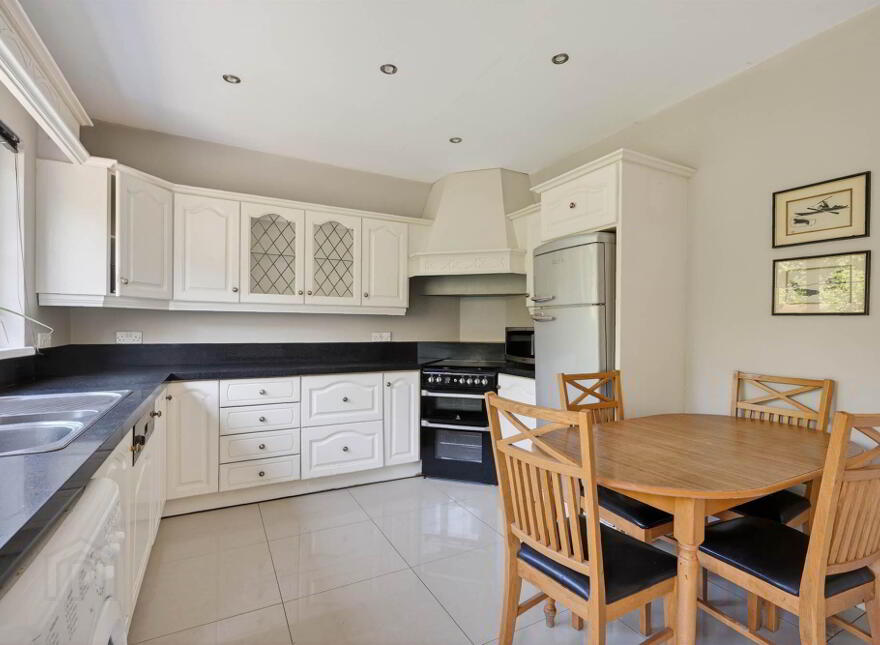 7 Richmond Court, Lisburn, BT27 4QU