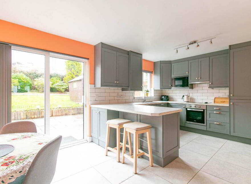 24 Willow Park Drive, The Gallops, Cavan Town, H12PY28