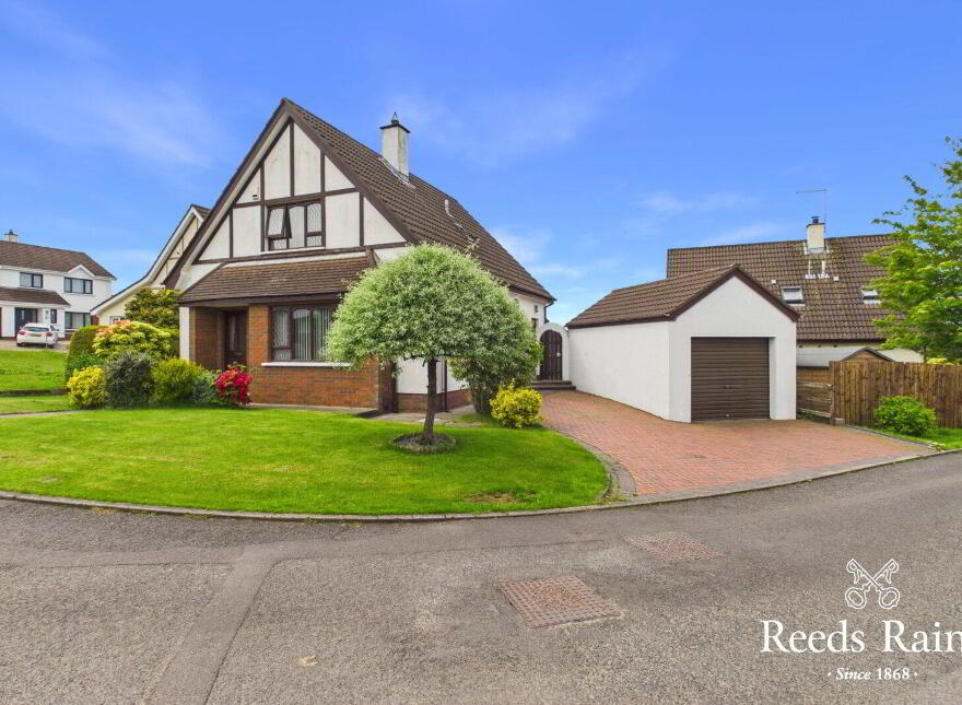 8 Victoria Close, Ballyclare, BT39 9YN