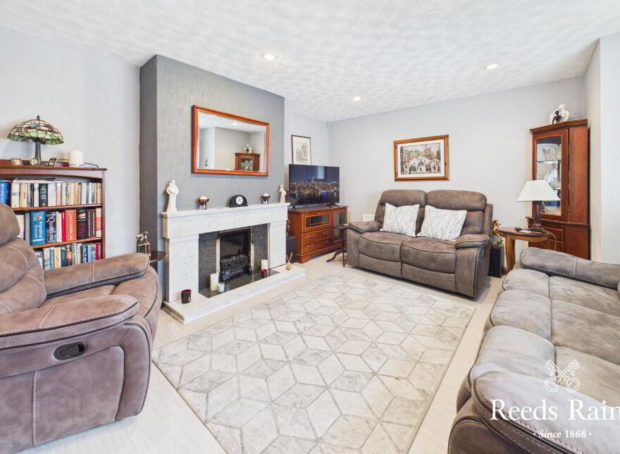 8 Victoria Close, Ballyclare, BT39 9YN