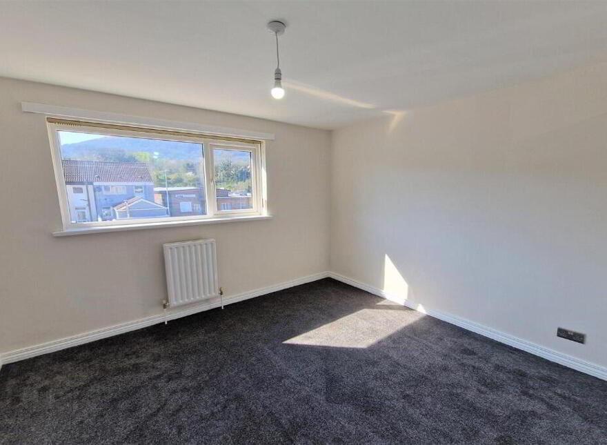 Shore Crescent, Belfast, BT15 4JS